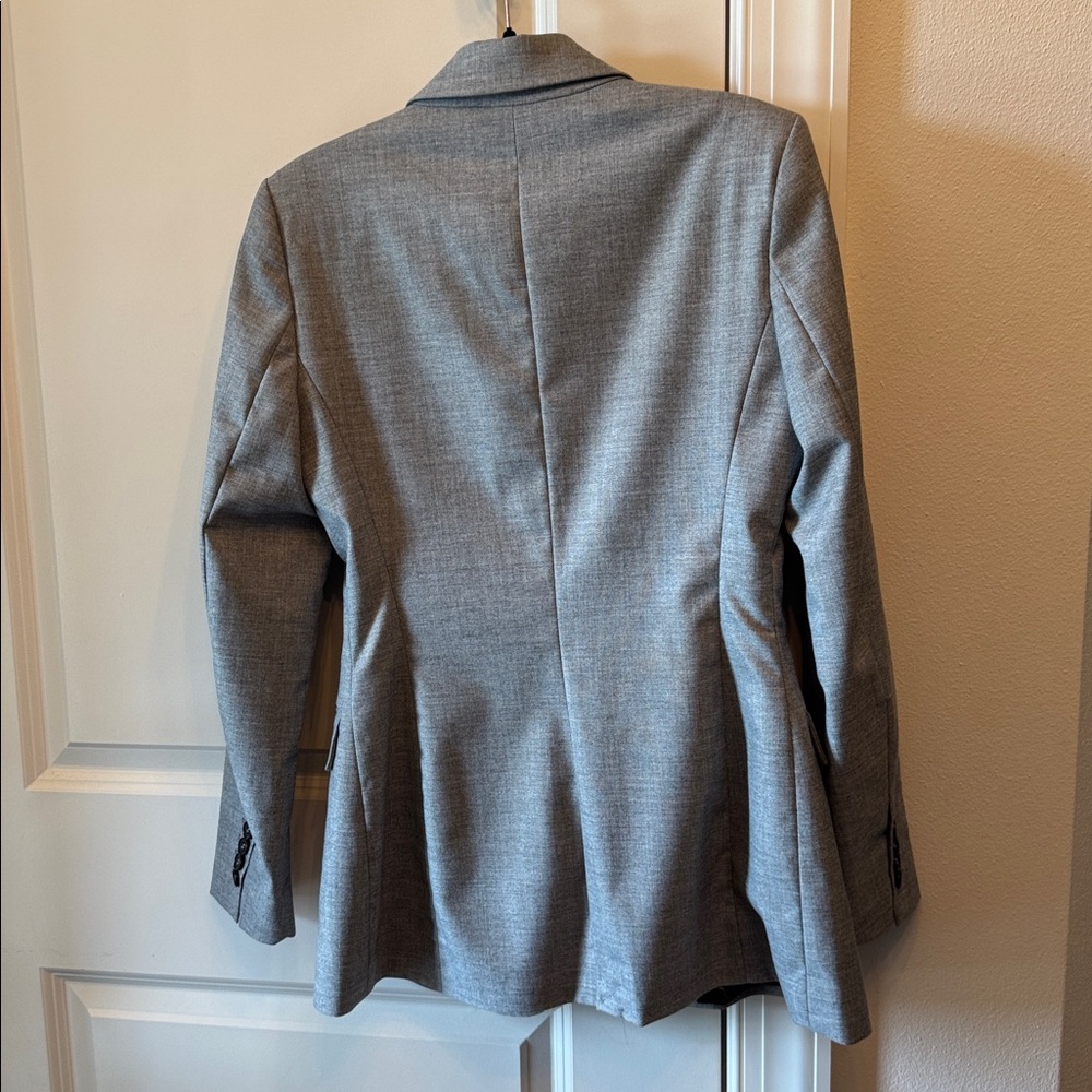 ZARA Light Gray Tailored Two-Button Blazer - Picture 7 of 7